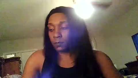 SmokeGoddess35 online show from 2, 1, 2025