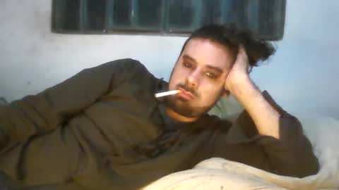 Snapshot of smokers_lounge chatting on 4, 6, 2026 smokers_lounge online show from 4, 6, 2026