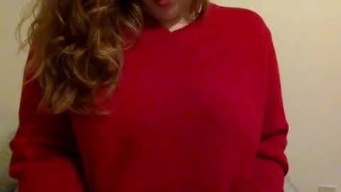 Snapshot of smokeshow3 chatting on 2, 12, 2024 smokeshow3 online show from 2, 12, 2024