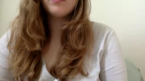 Snapshot of smokeshow3 chatting on 5, 12, 2024 smokeshow3 online show from 5, 12, 2024