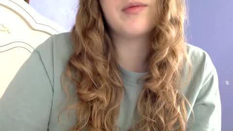 Snapshot of smokeshow3 chatting on 2, 1, 2025 smokeshow3 online show from 2, 1, 2025