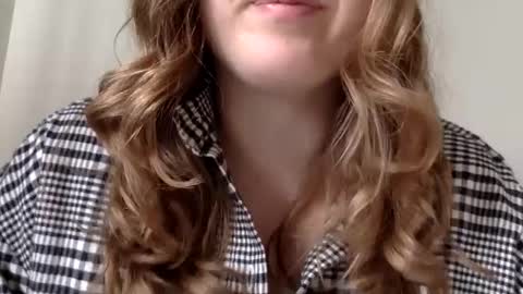 Snapshot of smokeshow3 chatting on 24, 2, 2025 smokeshow3 online show from 24, 2, 2025