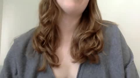 Snapshot of smokeshow3 chatting on 25, 2, 2025 smokeshow3 online show from 25, 2, 2025