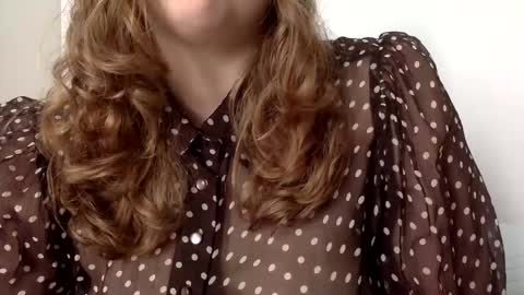 Snapshot of smokeshow3 chatting on 6, 3, 2025 smokeshow3 online show from 6, 3, 2025