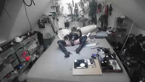 Snapshot of smokeslut365 chatting on 7, 2, 2025 smokeslut365 online show from 7, 2, 2025