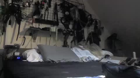 Snapshot of smokeslut365 chatting on 15, 2, 2025 smokeslut365 online show from 15, 2, 2025