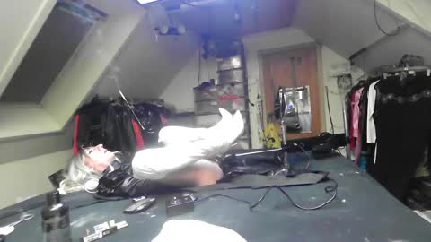 Snapshot of smokeslut365 chatting on 20, 2, 2025 smokeslut365 online show from 20, 2, 2025
