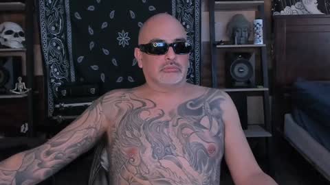 Snapshot of smokey915 chatting on 13, 1, 2025 Smokey915 online show from 13, 1, 2025
