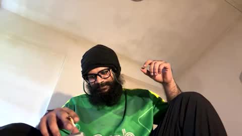 smokingorilla online show from 6, 1, 2026