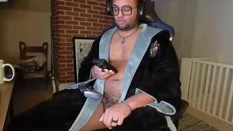 Smoothj2011 online show from 8, 4, 2026