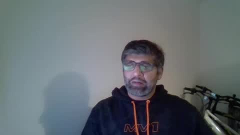 Snapshot of smudge6 chatting on 1, 1, 2025 smudge6 online show from 1, 1, 2025