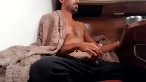 Snapshot of snag1_8 chatting on 31, 10, 2025 snag1_8 online show from 31, 10, 2025