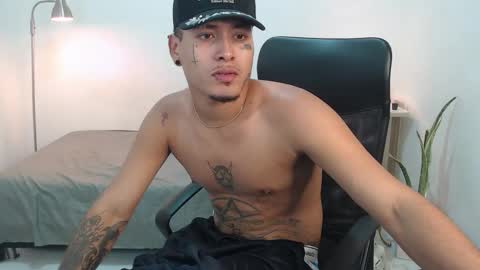 snak_master1 online show from 12, 9, 2025