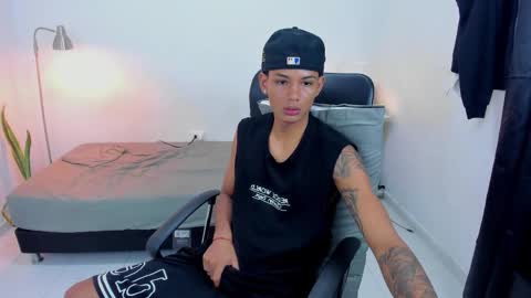 snak_master1 online show from 7, 10, 2025