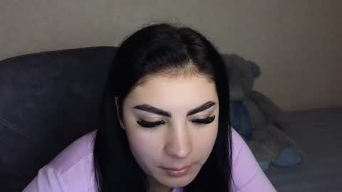 Olivia online show from 24, 11, 2025