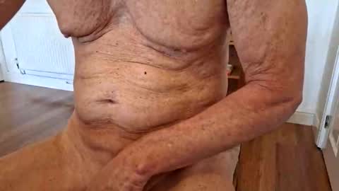 Snooty online show from 11, 9, 2025