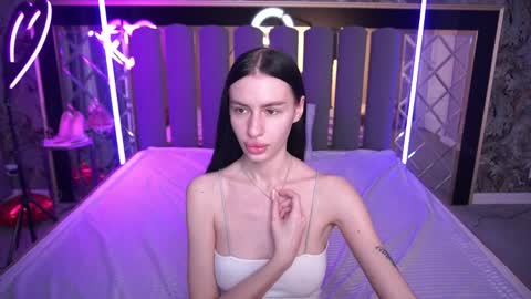 snow_whiteeex online show from 11, 4, 2026