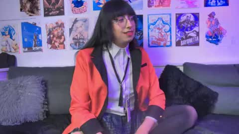 Snapshot of snowblack_ chatting on 7, 6, 2026 Snow and Bubble online show from 7, 6, 2026