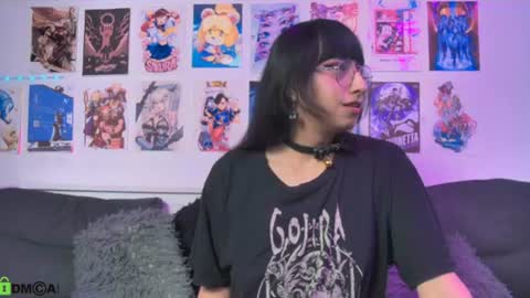Snapshot of snowblack_ chatting on 26, 7, 2026 Snow and Bubble online show from 26, 7, 2026