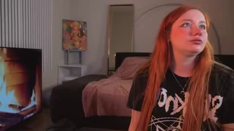 Snapshot of snowflakeskitty chatting on 14, 6, 2026 Ellie online show from 14, 6, 2026