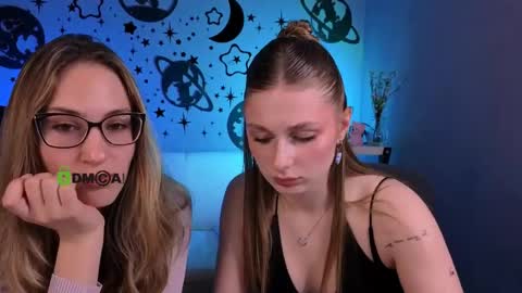 Snapshot of so_hot_rosalie chatting on 30, 4, 2026 so_hot_rosalie online show from 30, 4, 2026