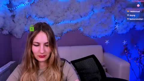 Snapshot of so_hot_rosalie chatting on 11, 6, 2026 so_hot_rosalie online show from 11, 6, 2026
