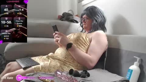 socially_awk online show from 23, 1, 2025