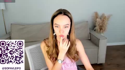 Snapshot of sofa_vleifo chatting on 25, 6, 2026 Sofa online show from 25, 6, 2026