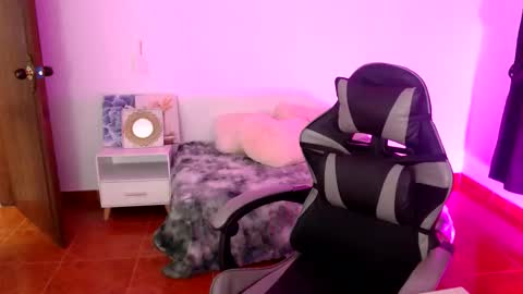 sofia online show from 19, 11, 2025