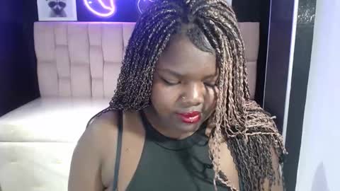 soffia_b online show from 11, 9, 2025