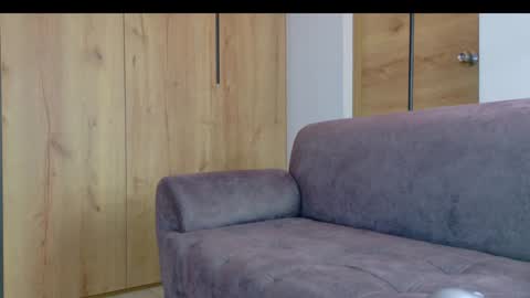 sofhia cruz online show from 11, 1, 2025
