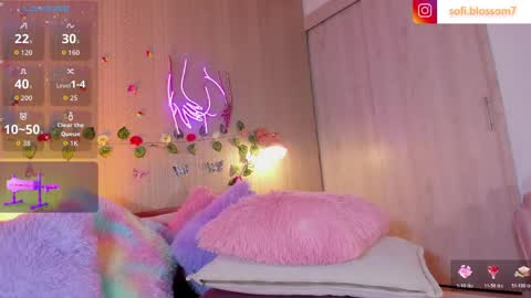 Sofi Blossom  online show from 7, 4, 2026