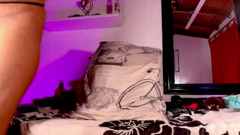 Snapshot of sofi_decker chatting on 9, 3, 2025 Sofia online show from 9, 3, 2025