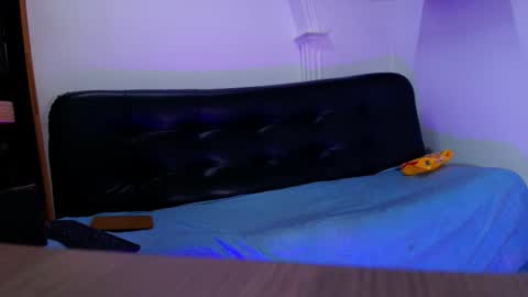 Snapshot of sofi_decker chatting on 16, 10, 2025 Sofia online show from 16, 10, 2025