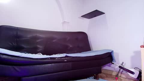 Snapshot of sofi_decker chatting on 8, 11, 2025 Sofia online show from 8, 11, 2025