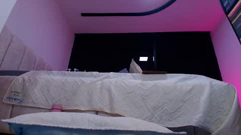 Snapshot of sofi_decker chatting on 24, 11, 2025 Sofia online show from 24, 11, 2025