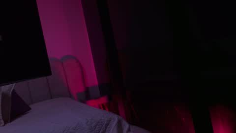 Snapshot of sofi_decker chatting on 26, 11, 2025 Sofia online show from 26, 11, 2025