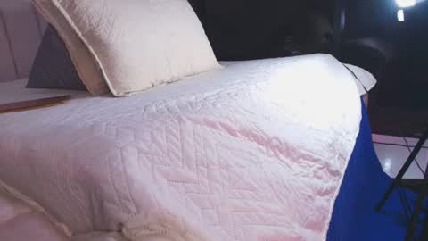 Snapshot of sofi_decker chatting on 28, 11, 2025 Sofia online show from 28, 11, 2025