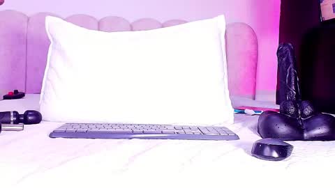 Snapshot of sofi_decker chatting on 17, 1, 2026 Sofia online show from 17, 1, 2026