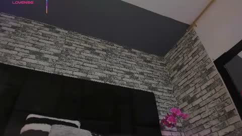 Snapshot of sofi_lovely_ chatting on 12, 6, 2026 .... . . .... online show from 12, 6, 2026