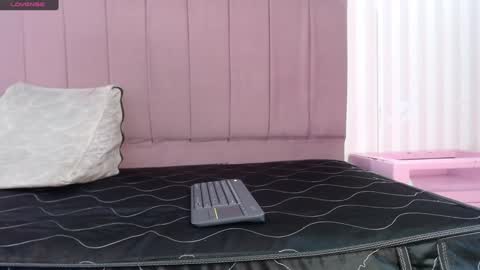 Snapshot of sofi_sweet09 chatting on 9, 12, 2024 Susy online show from 9, 12, 2024