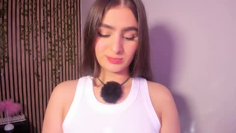 Snapshot of sofia44 chatting on 2, 6, 2026 Skarlett online show from 2, 6, 2026