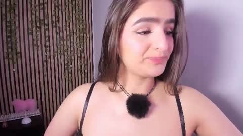 Snapshot of sofia44 chatting on 10, 6, 2026 Skarlett online show from 10, 6, 2026