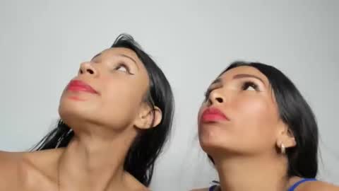 Snapshot of sofia_and_sara chatting on 13, 1, 2025 sofia_and_sara online show from 13, 1, 2025