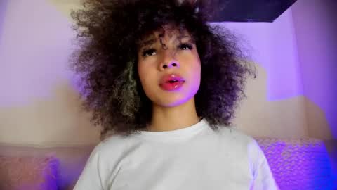 Snapshot of sofia_kay_ chatting on 6, 5, 2026 S O F I A online show from 6, 5, 2026