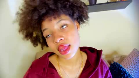 Snapshot of sofia_kay_ chatting on 19, 5, 2026 S O F I A online show from 19, 5, 2026