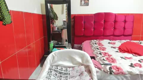 Snapshot of sofia_martinezv chatting on 5, 7, 2026 sofia_martinezv online show from 5, 7, 2026