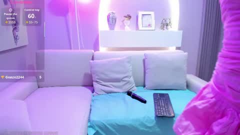 sofia_new online show from 2, 7, 2026
