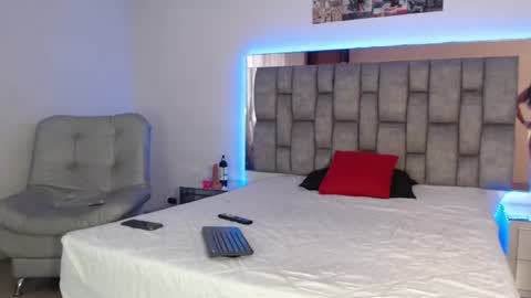 sofia_velez26 online show from 28, 6, 2026