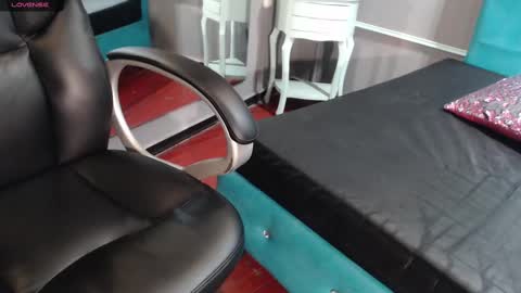 Sofa online show from 22, 2, 2025